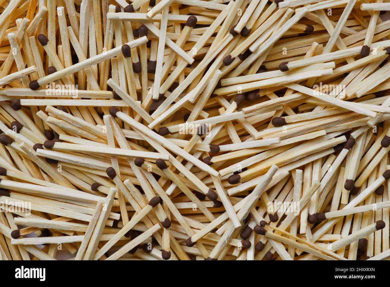Viel Holz passt Textur. Abstrakter Hintergrund neuer Holzmatches. Stockfoto