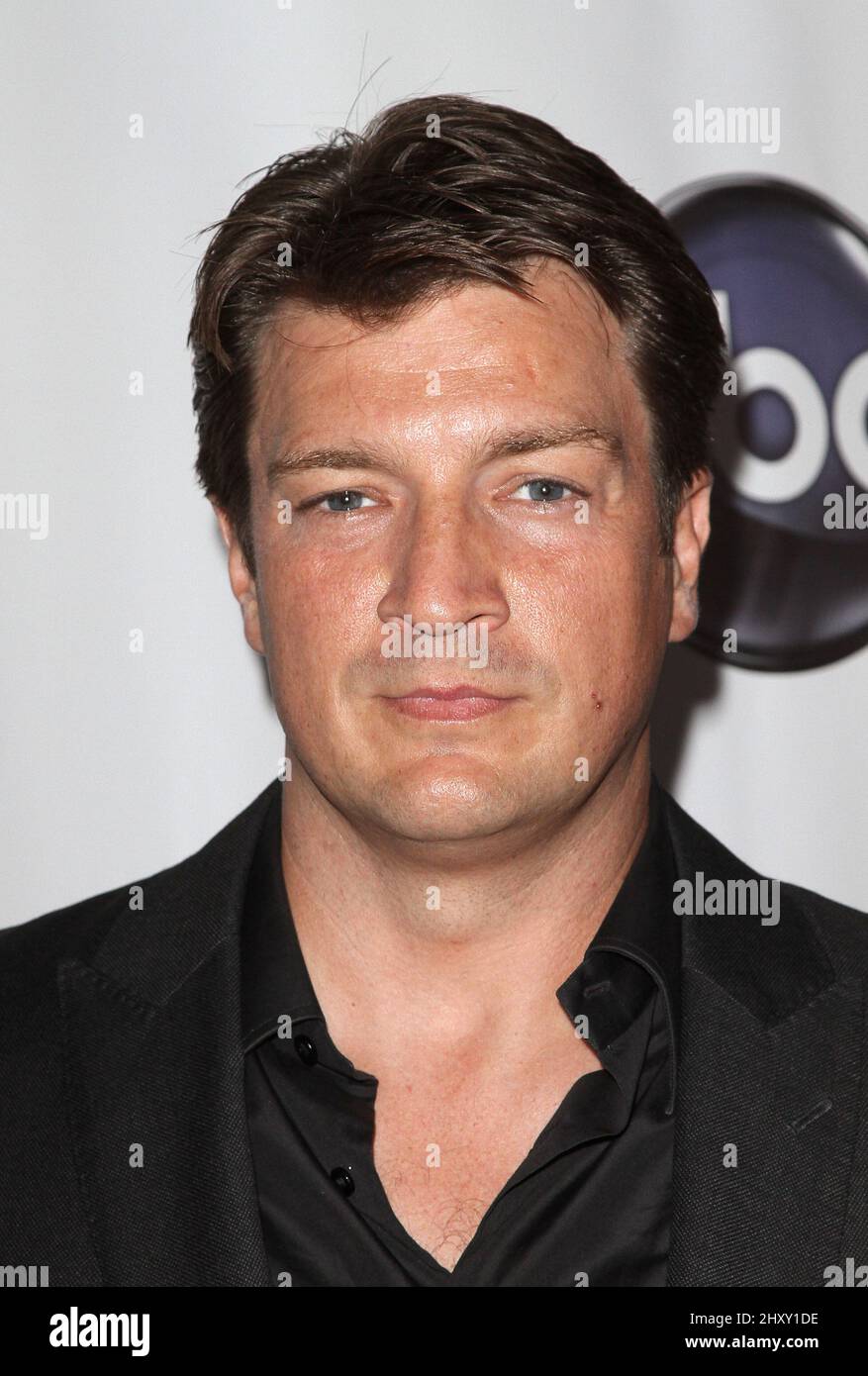Nathan Fillion nimmt an der Finalparty „Desperate Housewives“ im W Hollywood Hotel in Los Angeles, USA, Teil. Stockfoto