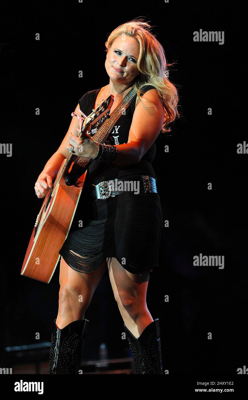 Miranda Lambert spielt live während des Stagecoach Country Music Festivals 2012 in Indio in Kalifornien, USA. Stockfoto