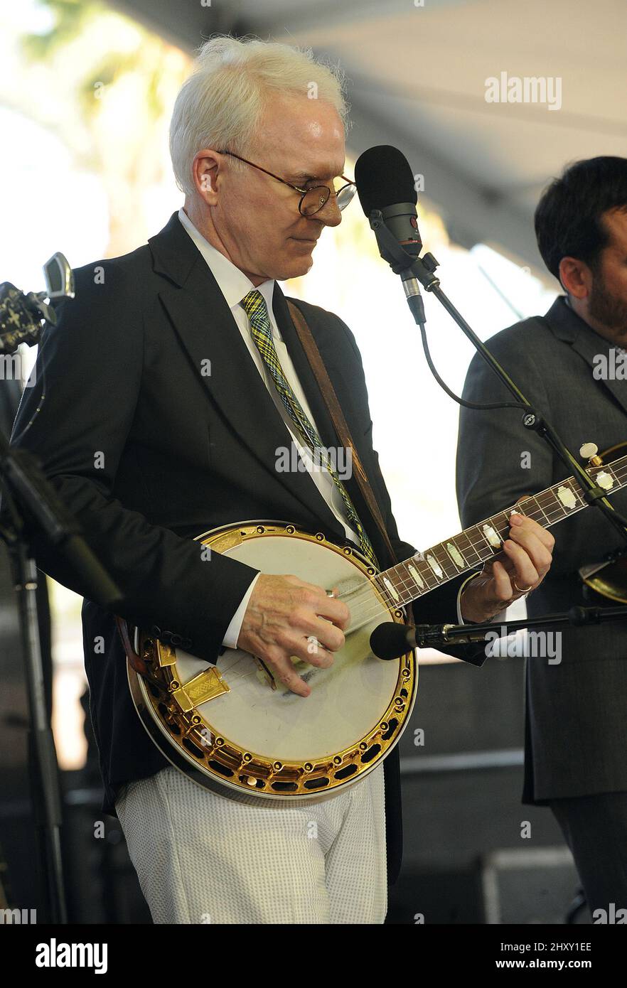 Steve Martin spielt live während des Stagecoach Country Music Festivals 2012 in Indio in Kalifornien, USA. Stockfoto