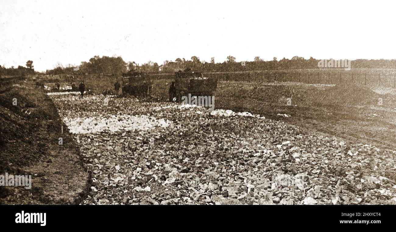 Ein frühes Pressefoto der Entstehung der Great West Road (Chiswick nach Cranford), Middlesex.UK. Stockfoto