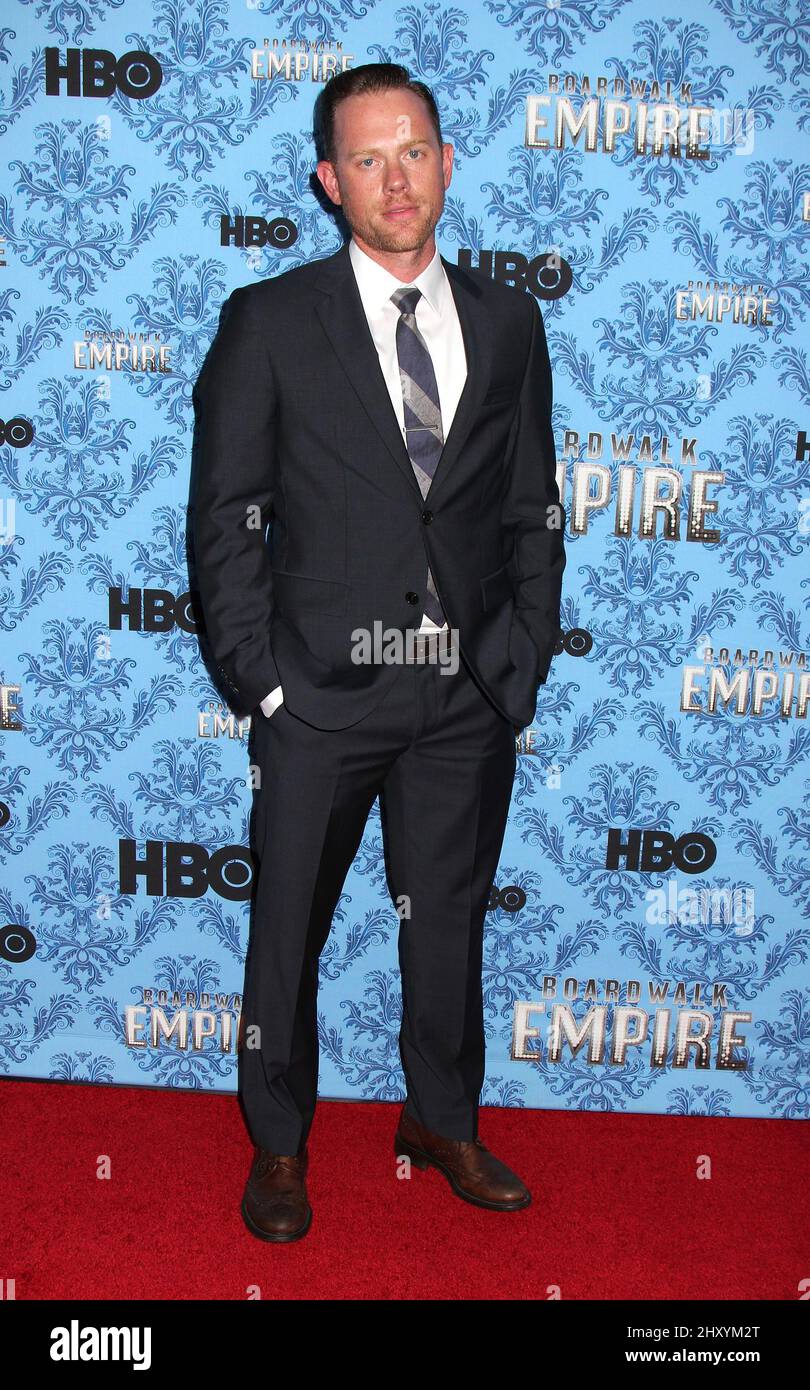 Aaron Shiver bei der Premiere von HBO's „Boardwalk Empire“ in der Saison 3 im Ziegfeld Theatre in New York. Stockfoto