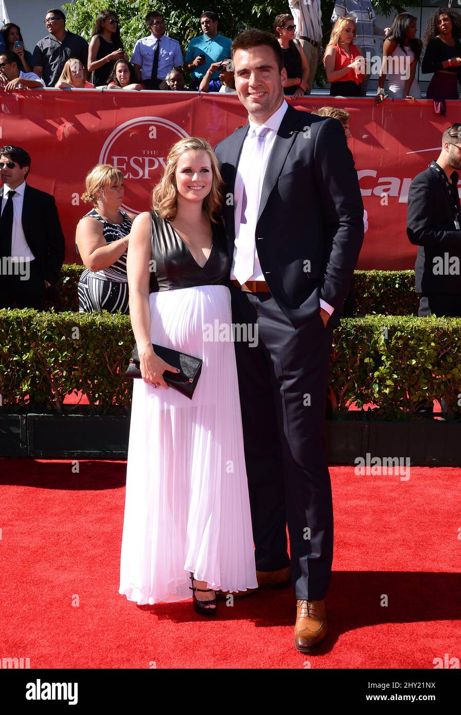 Joe Flacco und Dana Grady kommen für die ESPY Awards 2013 im Nokia Theater L.A. an Live Stockfoto