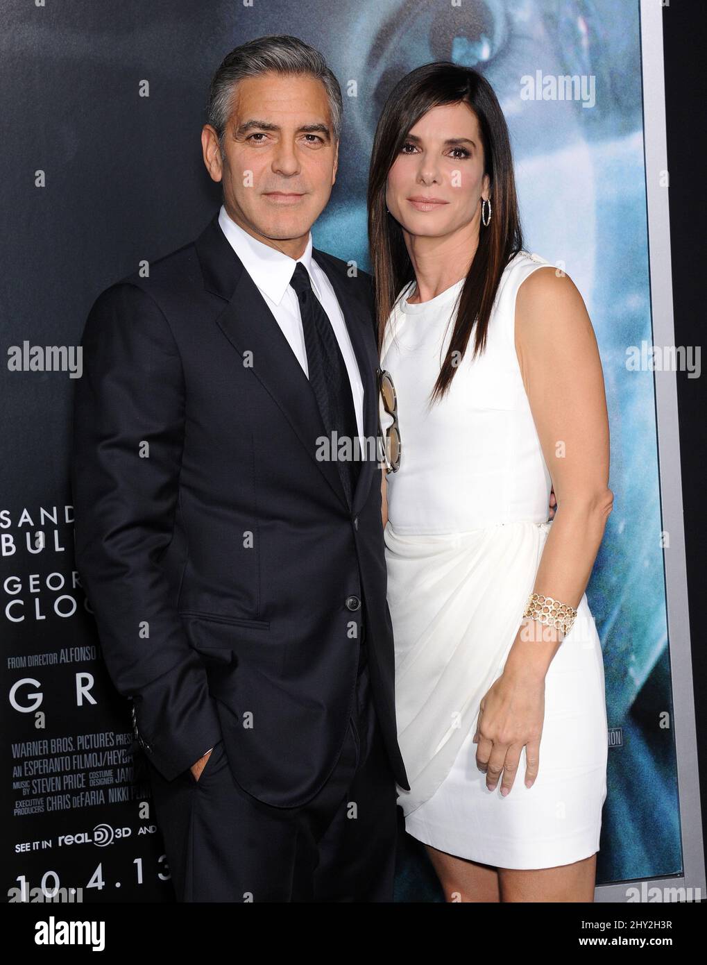Sandra Bullock & George Clooney bei der Premiere von „Gravity“ in New York am AMC Lincoln Square Stockfoto