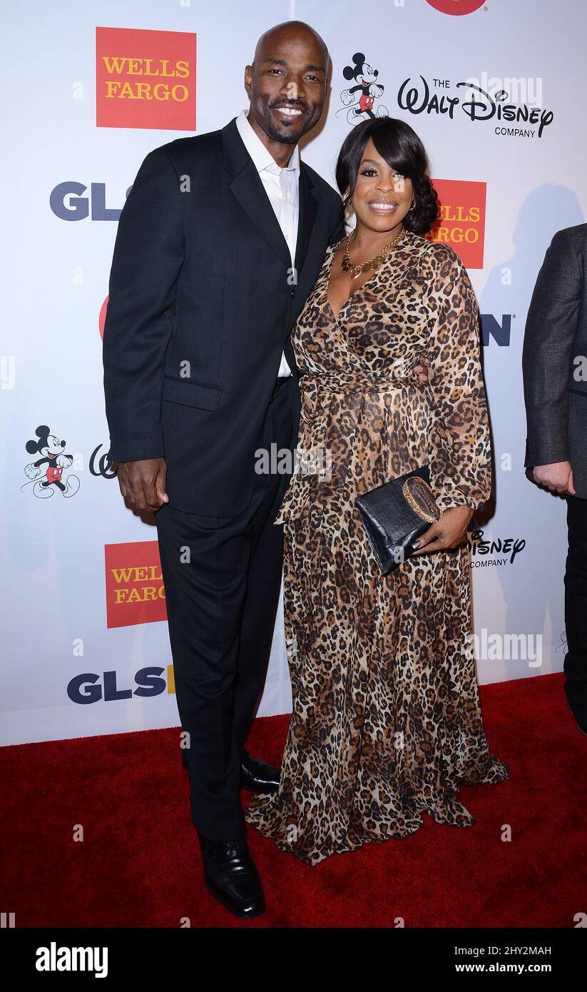 Niecy Nash, Jay Tucker bei der Teilnahme an den jährlichen GLSEN Respect Awards 9. in Beverly Hill, Kalifornien. Stockfoto