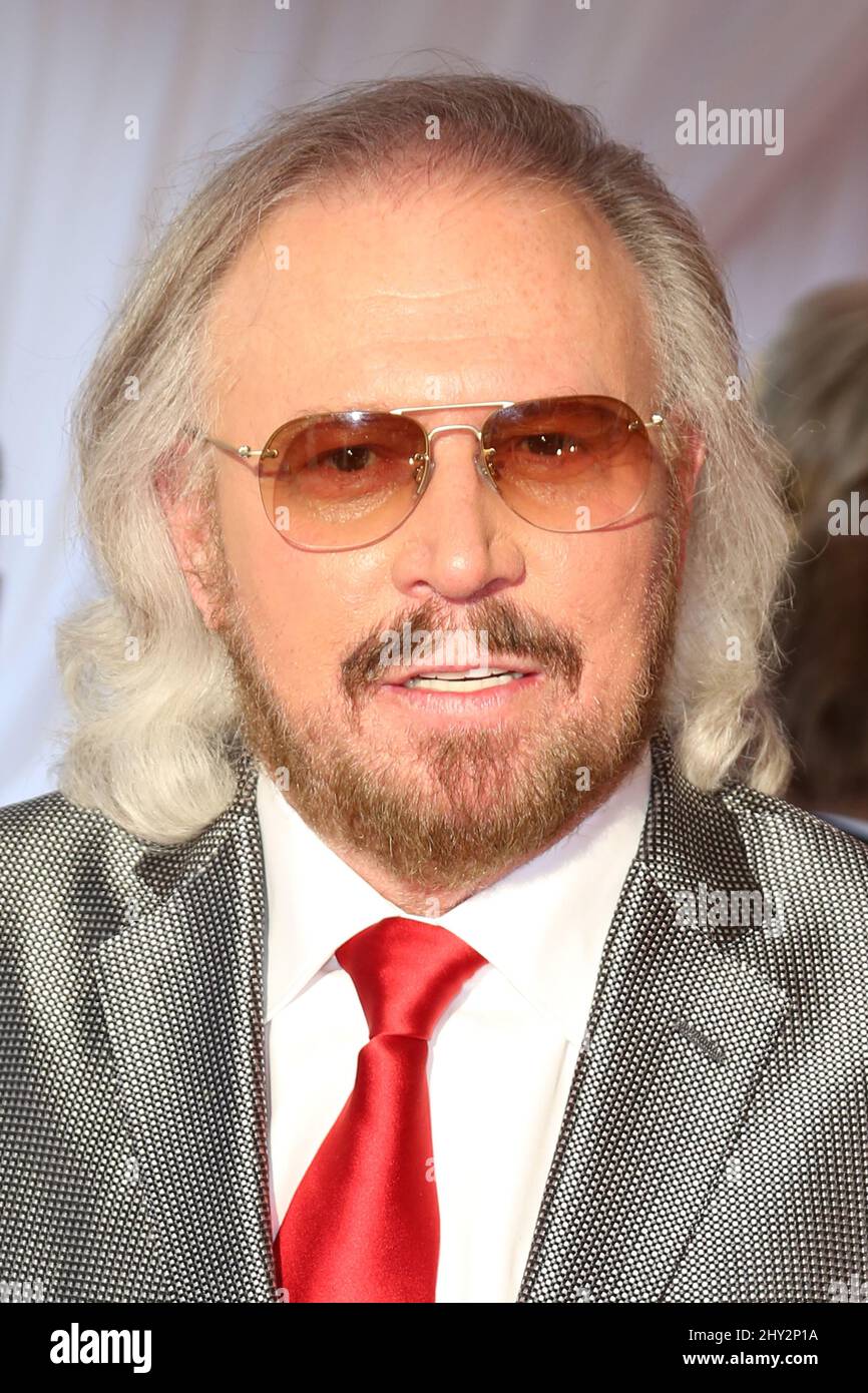 Barry gibb Fotos und Bildmaterial in hoher Auflösung Alamy
