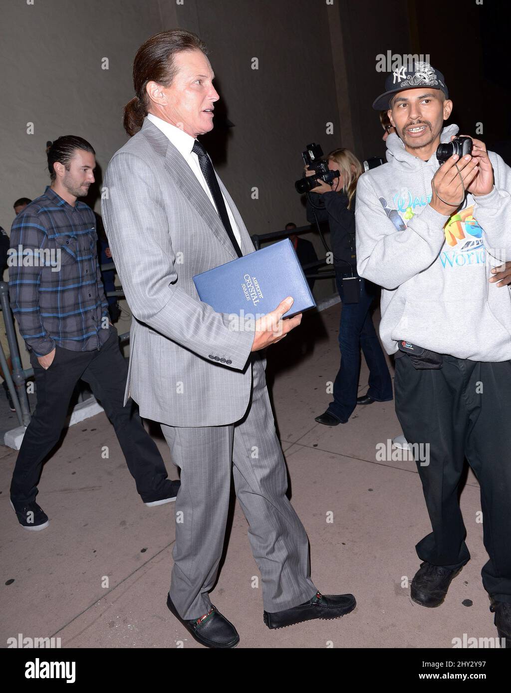 Bruce Jenner nimmt an der Abschlussfeier des All Sports Film Festival im El Portal Theatre Teil Stockfoto