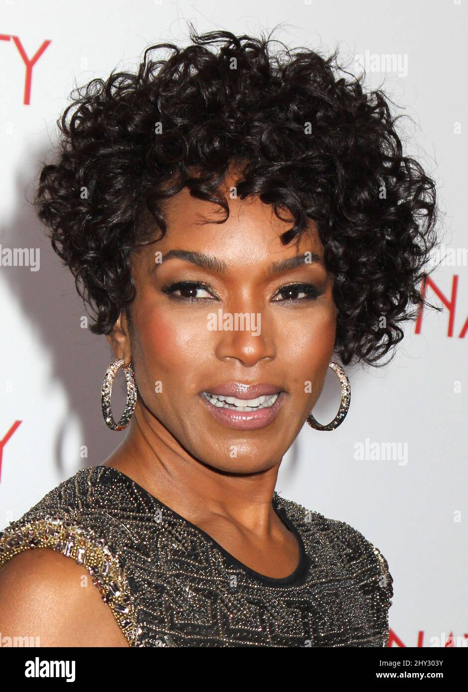 Angela Bassett bei der Premiere von „Black Nativity“ in New York. Stockfoto