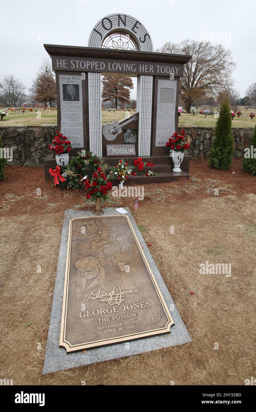 Gesamtansicht des George Jones-Friedhofs auf dem Woodlawn Memorial Cemetery, Nashville, Tennessee Stockfoto