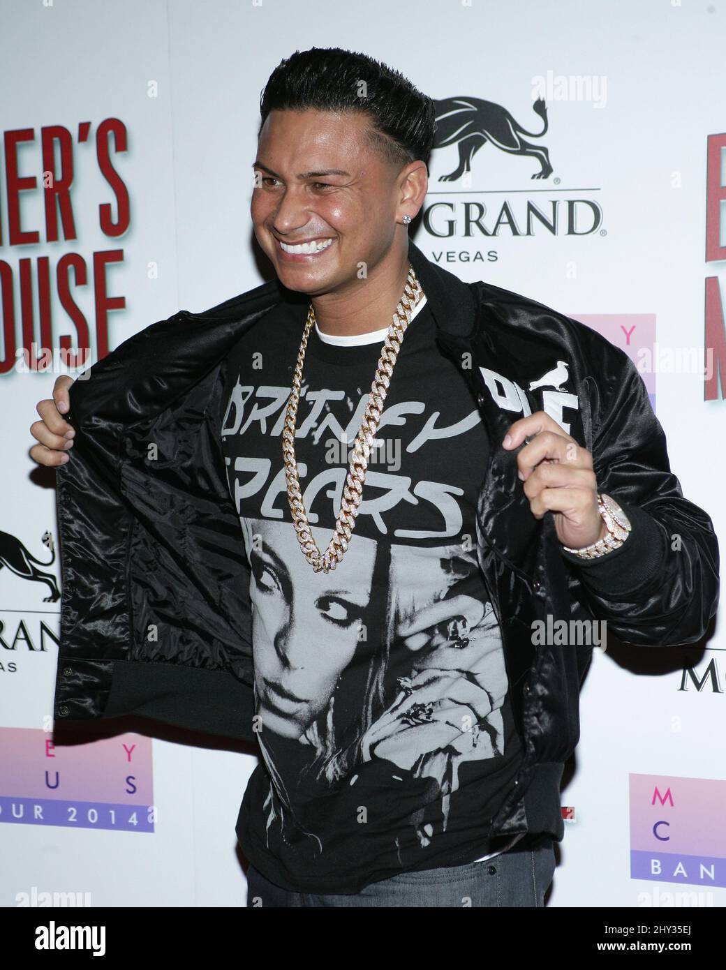Paul Delvecchio, DJ Pauly D, kommt am Freitag, den 27. Dezember 2013 in Las Vegas bei der Beacher's Mad House Opening an Stockfoto