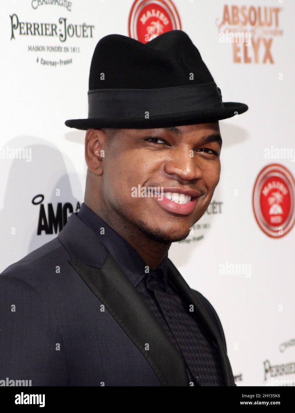 NE-YO-Toasts auf DER PURE Nightclub Silvesterparty, Caesars Palace Stockfoto