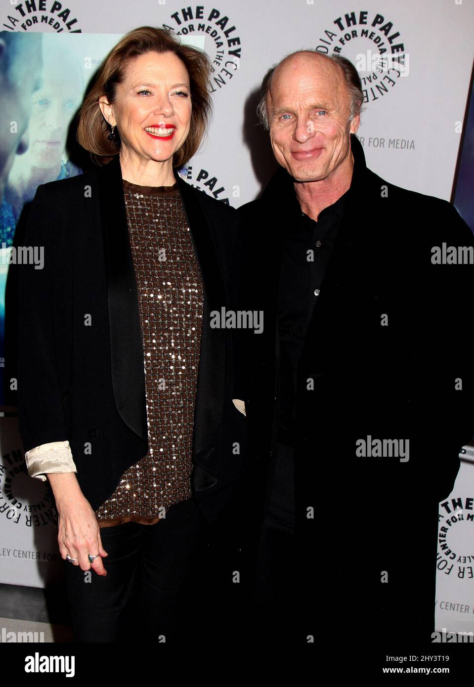 Annette Bening und Ed Harris bei der Premiere von „The Face of Love“ im Paley Center in New York, USA. Stockfoto