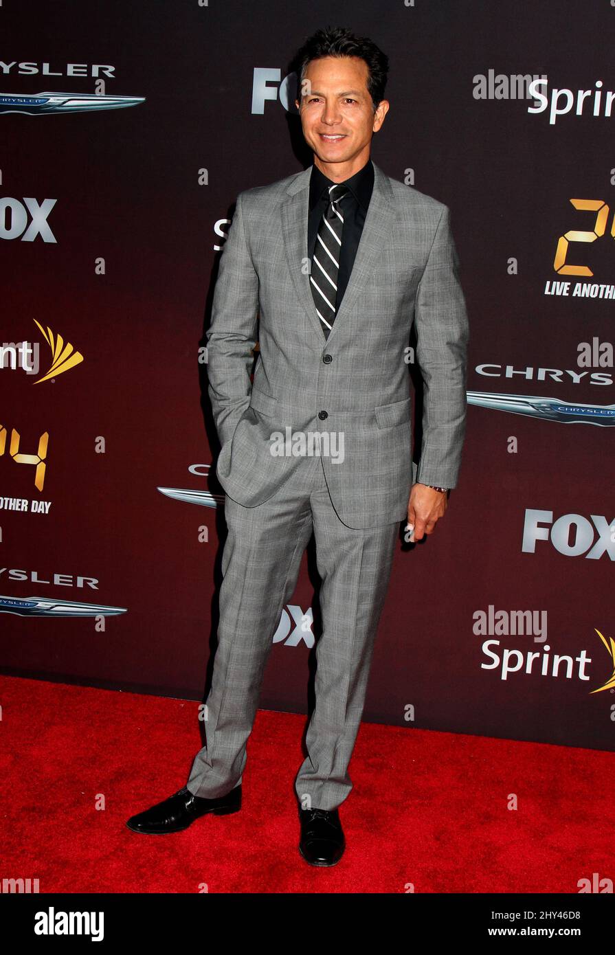 Benjamin Bratt bei der Premiere 24: Live Another Day im Intrepid in New York. Stockfoto