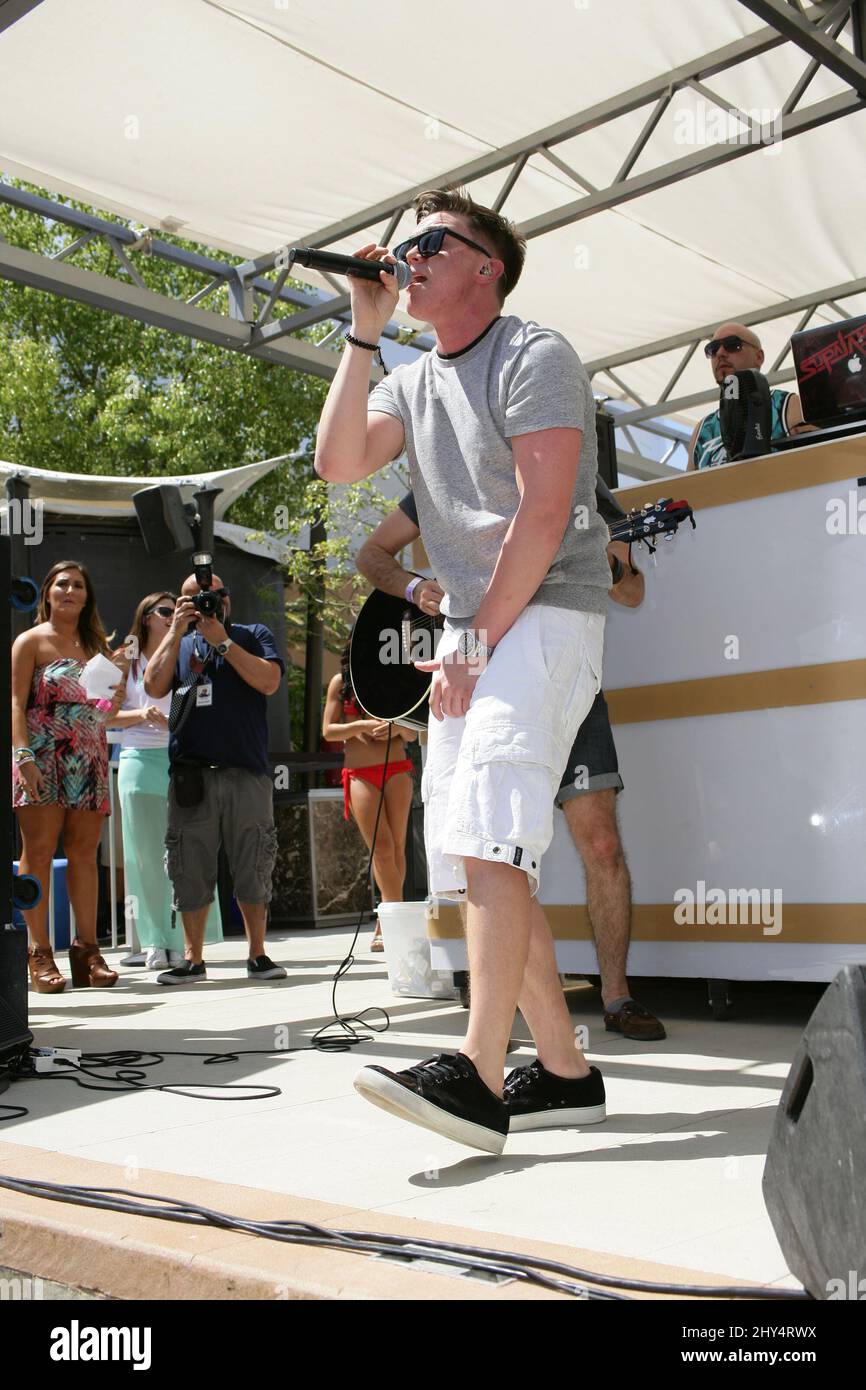 Jesse McCartney nimmt an den Freitagen von Graben in Las Vegas Teil. Stockfoto