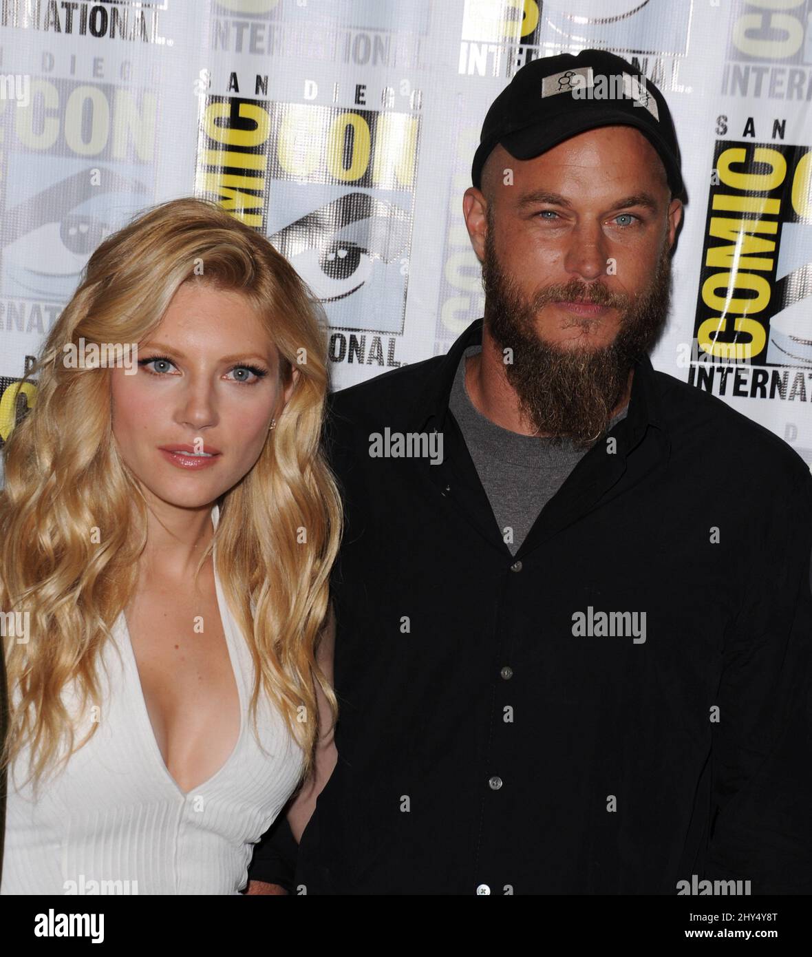 Katherine Winnick, Travis Fimmel auf der Comic-Con 2014 in San Diego, Kalifornien. Stockfoto