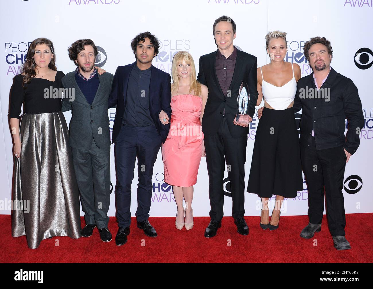 Johnny galecki and kaley cuoco sweeting -Fotos und -Bildmaterial in ...