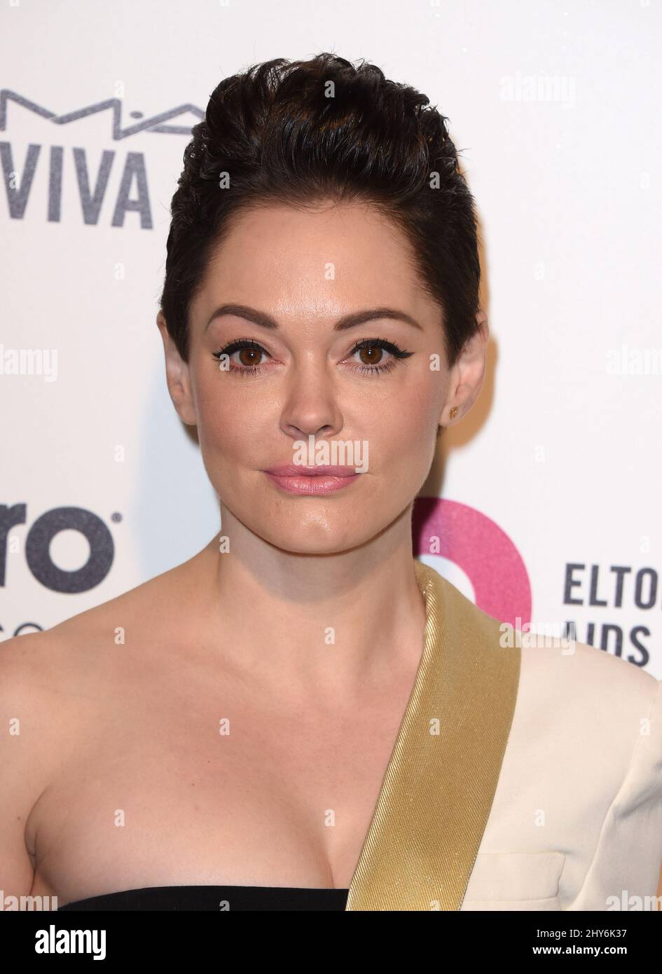 Rose McGowan nahm an der Elton John AIDS Foundation Academy Awards Viewing Party 2015 im City of West Hollywood Park Teil Stockfoto