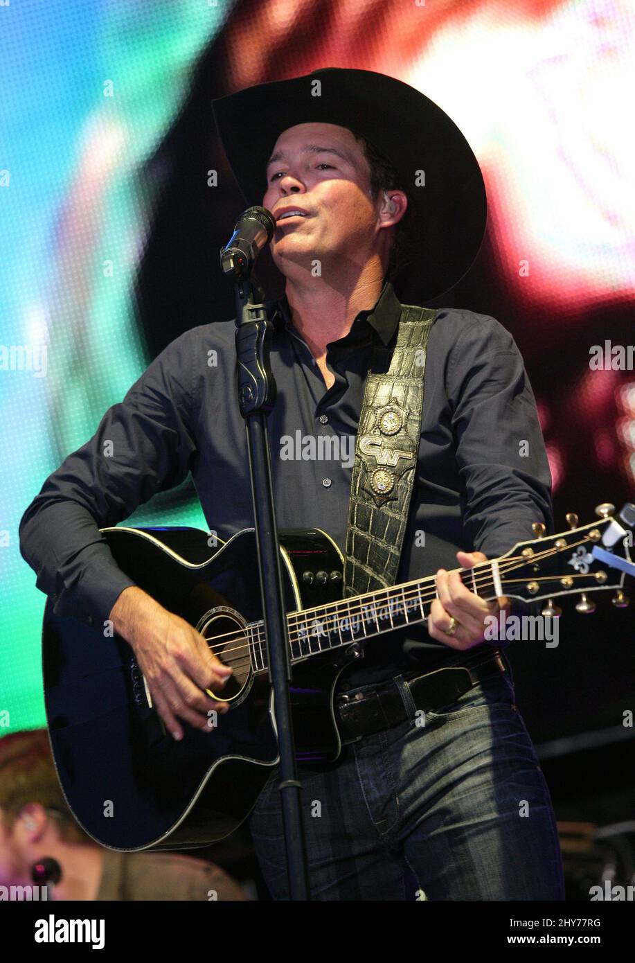 Clay Walker nimmt an der PBR Cowboy Spring Break, MGM Resorts Village in Las Vegas, USA, Teil. Stockfoto