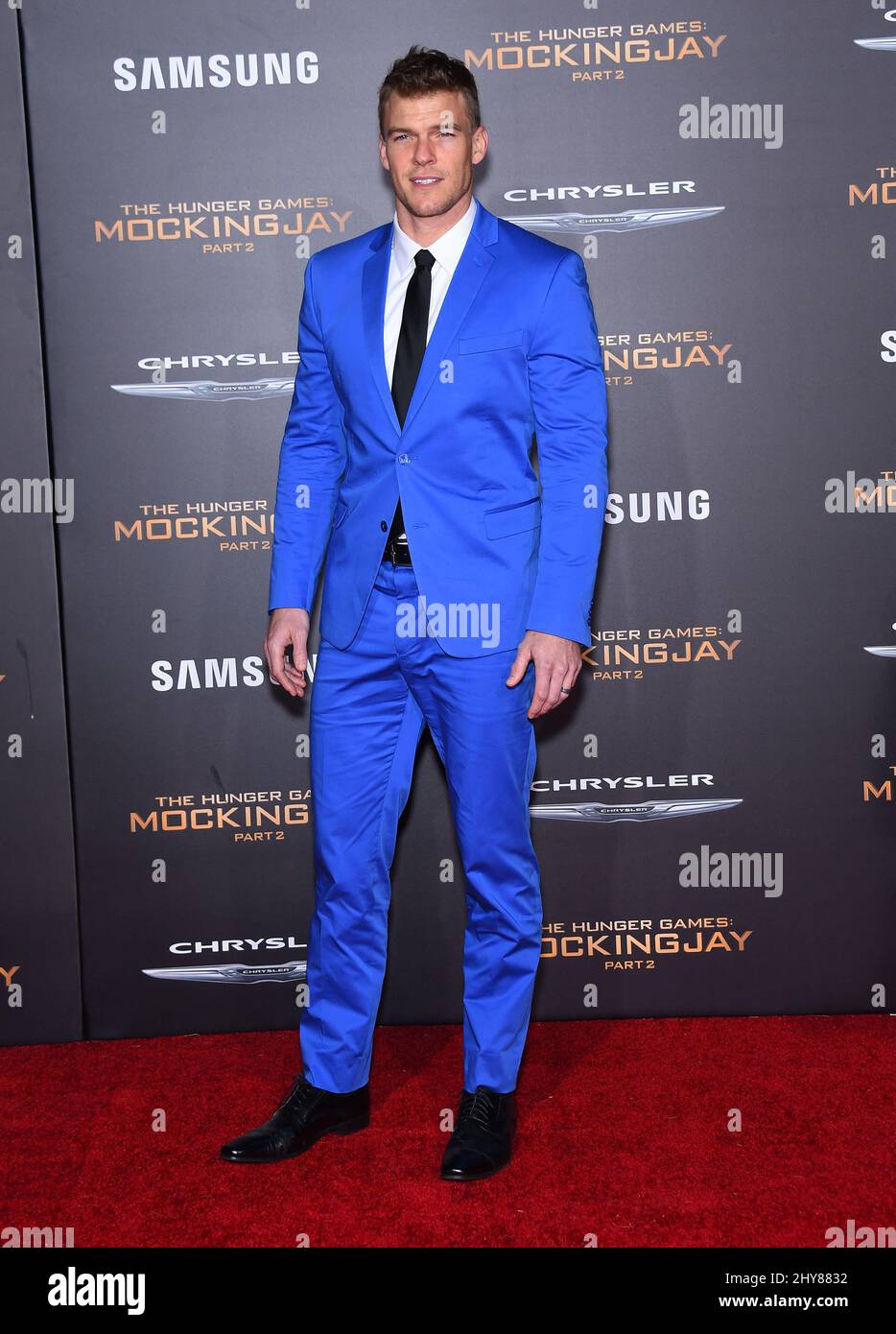 Alan Ritchson „The Hunger Games: Spoking Jay - Part 2“, Los Angeles, Premiere im Microsoft Theatre. Stockfoto