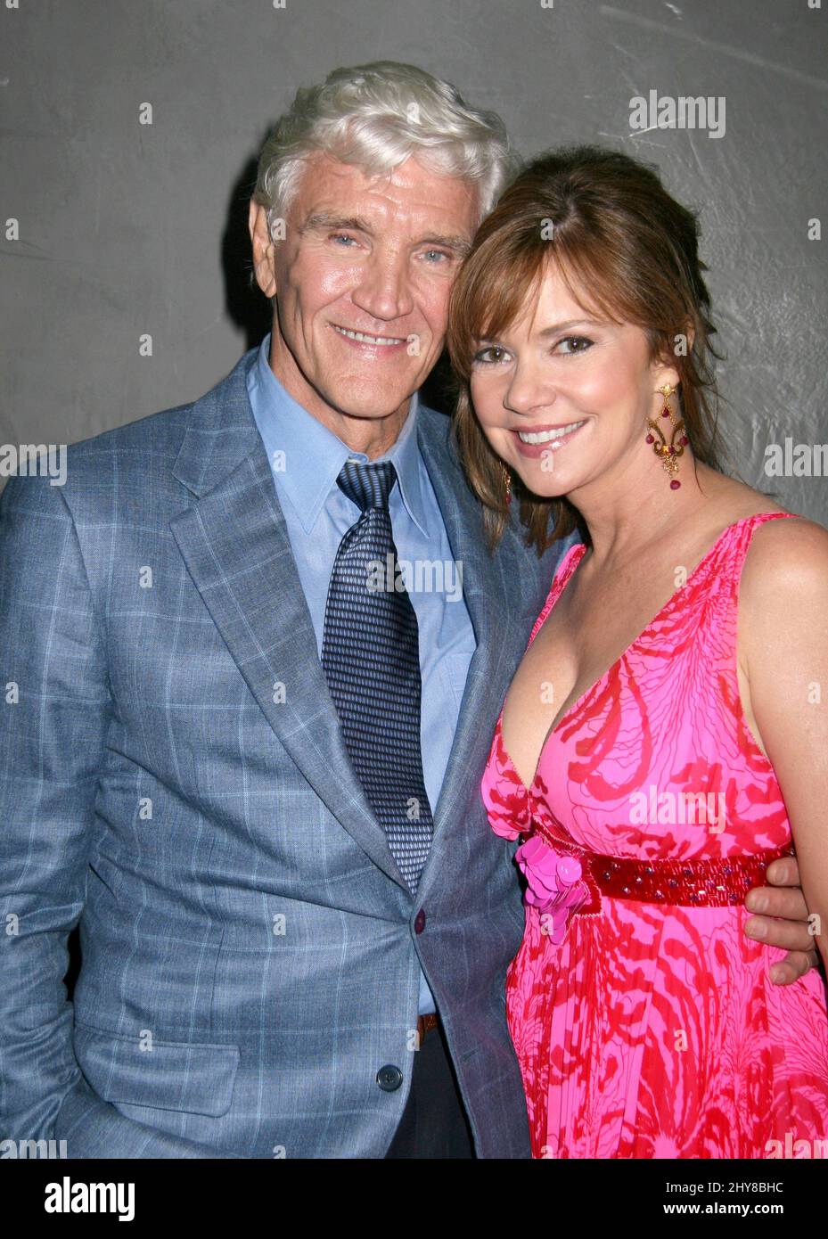 David Canary & Bobbie Eakes Susan Lucci feiert ihren Mann Helmut Huber mit einer Überraschungsparty zum 70.. Geburtstag. Im Regenbogen-Raum gehalten. 10. Oktober 2007. Stockfoto