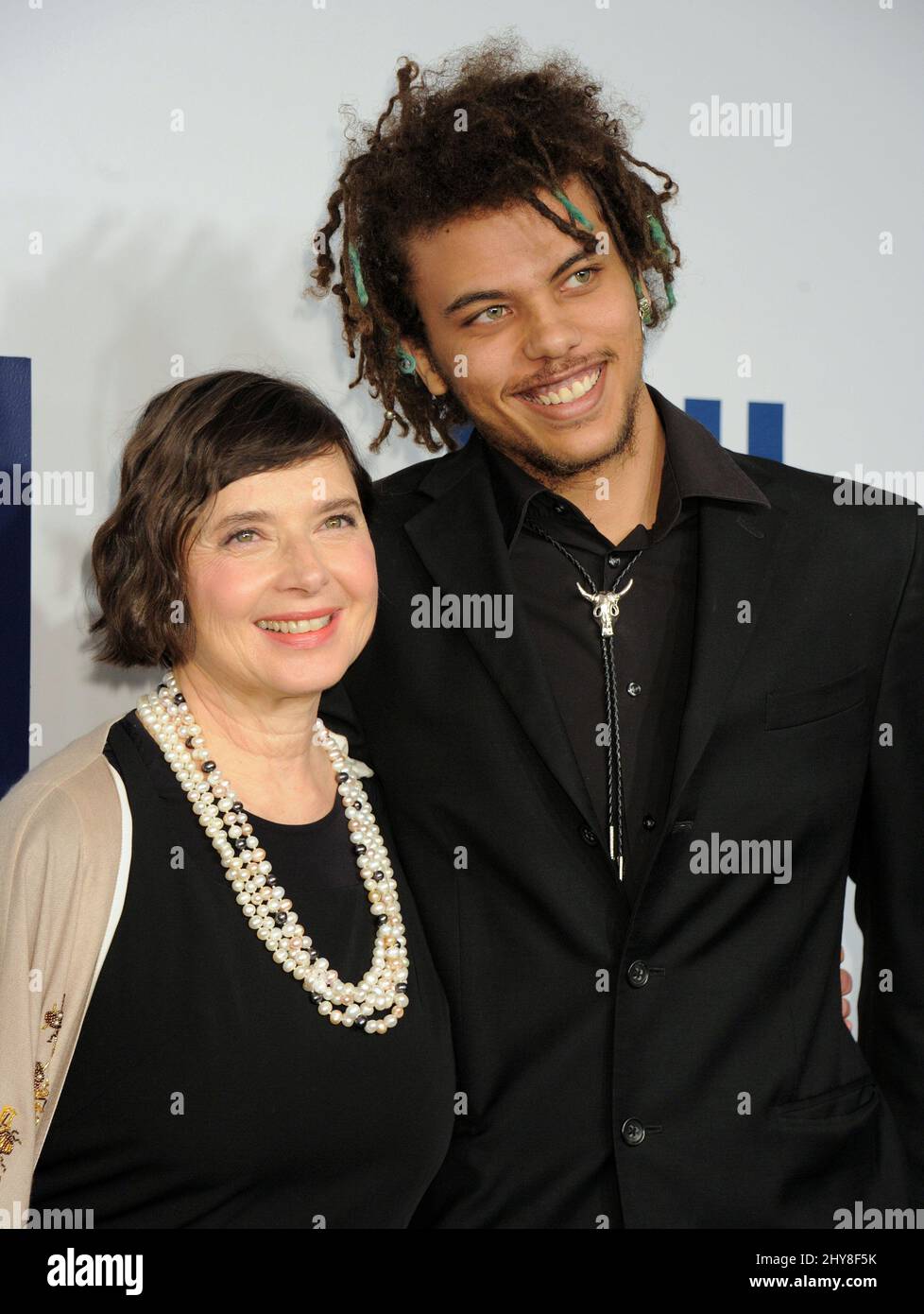 Isabella Rossellini und Roberto Rossellini Jr. bei der Premiere von Joy in New York Stockfoto