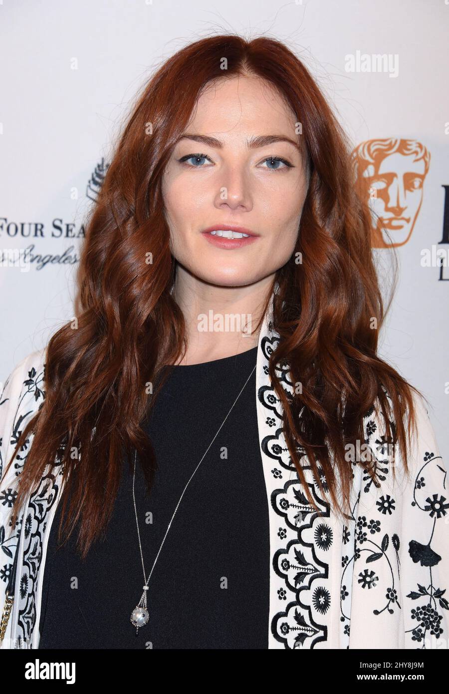 Clara Paget, die an der British Academy of Film and Television Arts in Los Angeles teilnimmt, veranstaltet die BAFTA Tea Party 2016 im Four Seasons Los Angeles in Beverly Hills Stockfoto