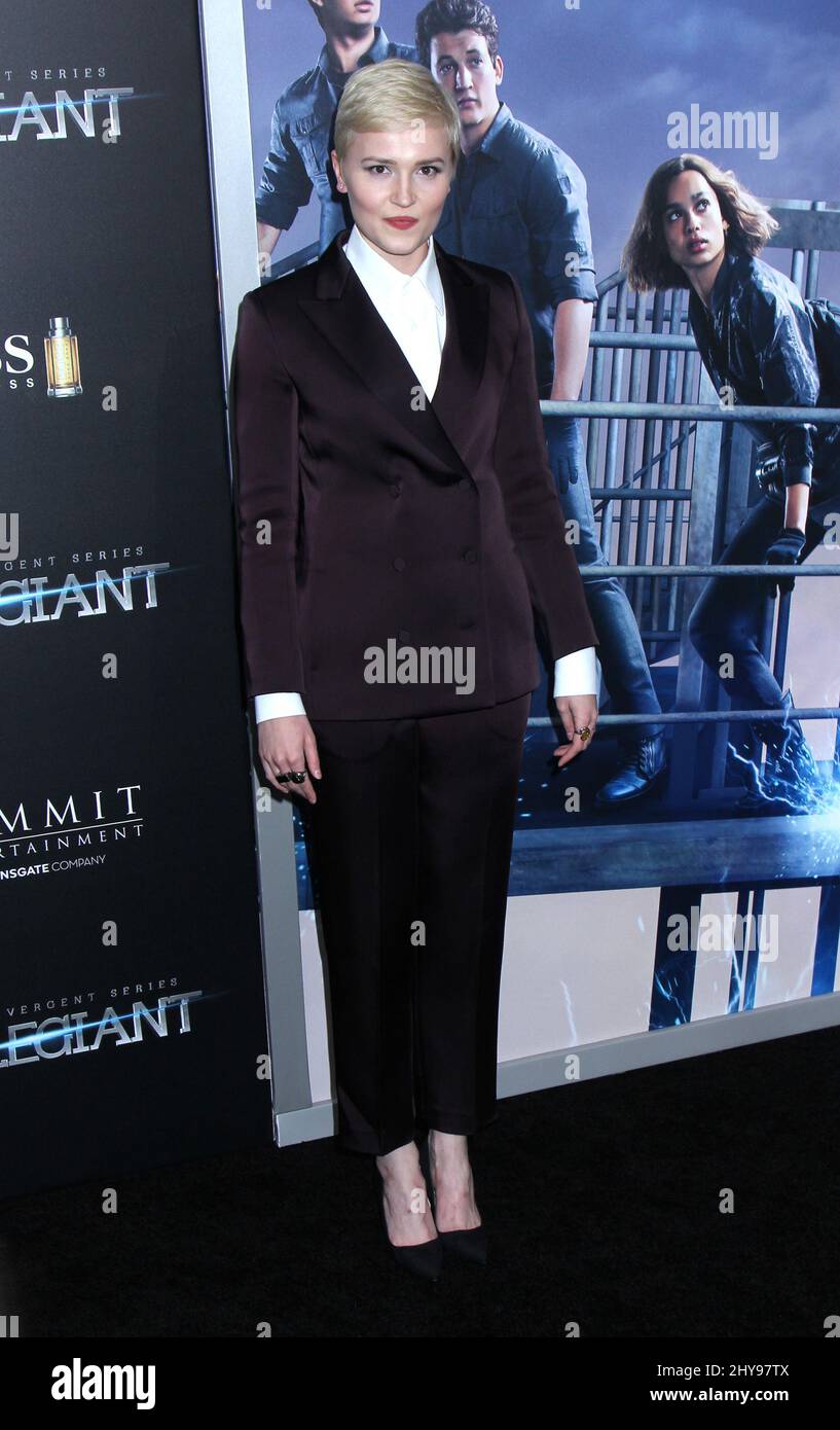 Veronica Roth bei der „Allegiant“-Premiere in New York am 14. März 2016 auf dem AMC Loews Lincoln Square 13. Stockfoto