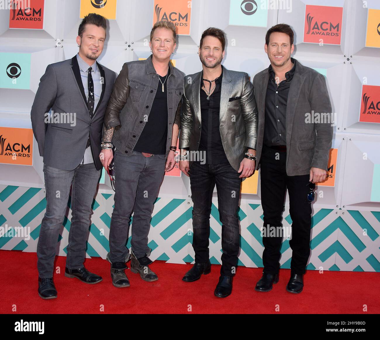 Parmalee kommt bei den jährlichen Academy of Country Music Awards 51. in der MGM Grand Garden Arena am Sonntag, den 3. April 2016, in Las Vegas an. Stockfoto