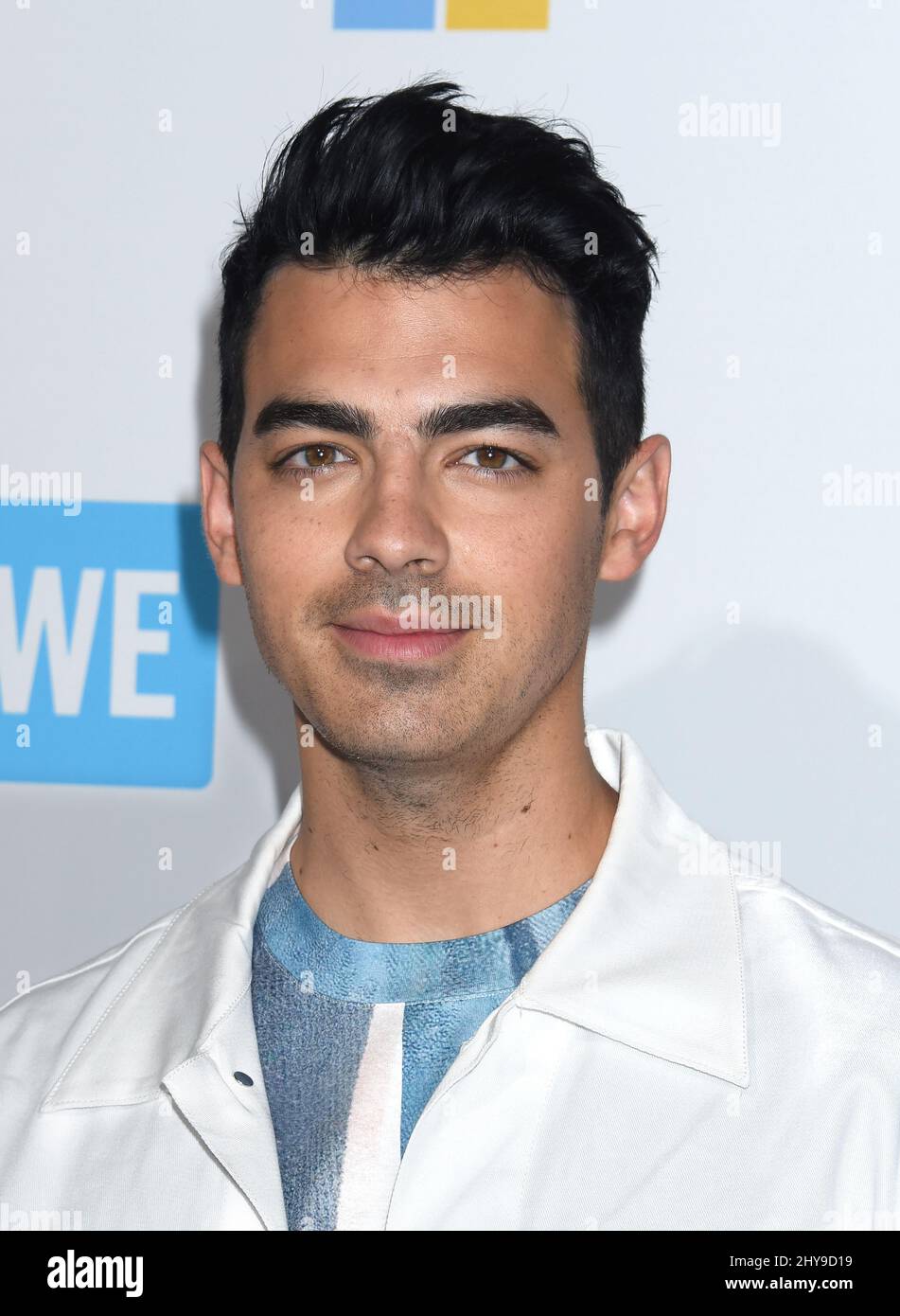 Joe Jonas kommt am DONNERSTAG, dem 7. April 2016, beim WE Day California im Forum in Inglewood, Kalifornien, an. Stockfoto