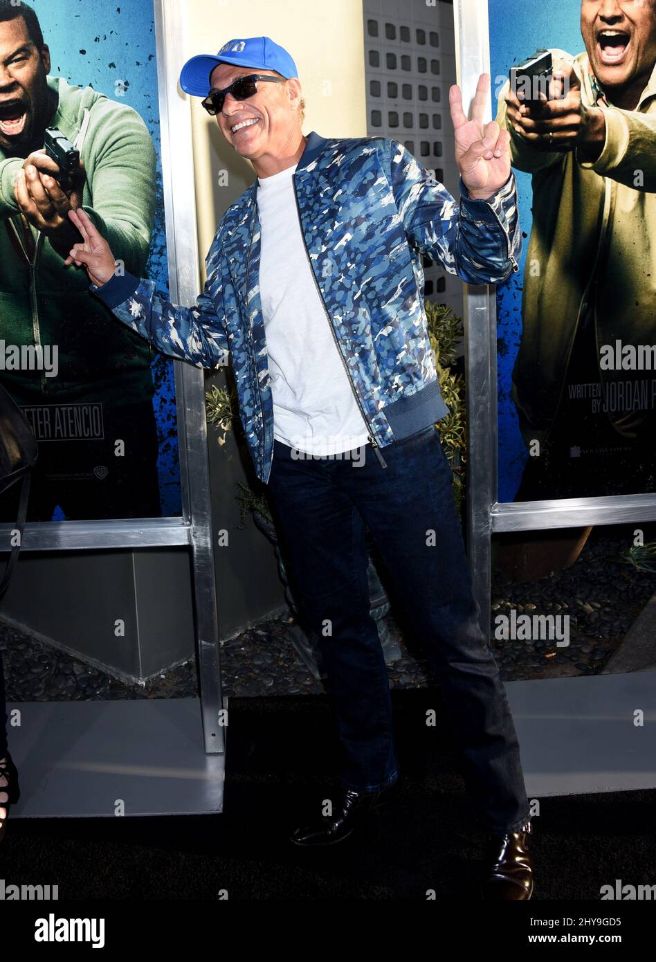 Jean-Claude Van Damme bei der Premiere von „Keanu“ im ArcLight Cinemas Cinerama Dome in Los Angeles, USA. Stockfoto
