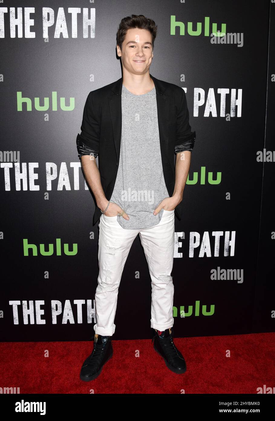 Kyle Allen kommt zur Premiere der The Path-Saison 2 in Los Angeles, 19.. Januar 2017 Stockfoto