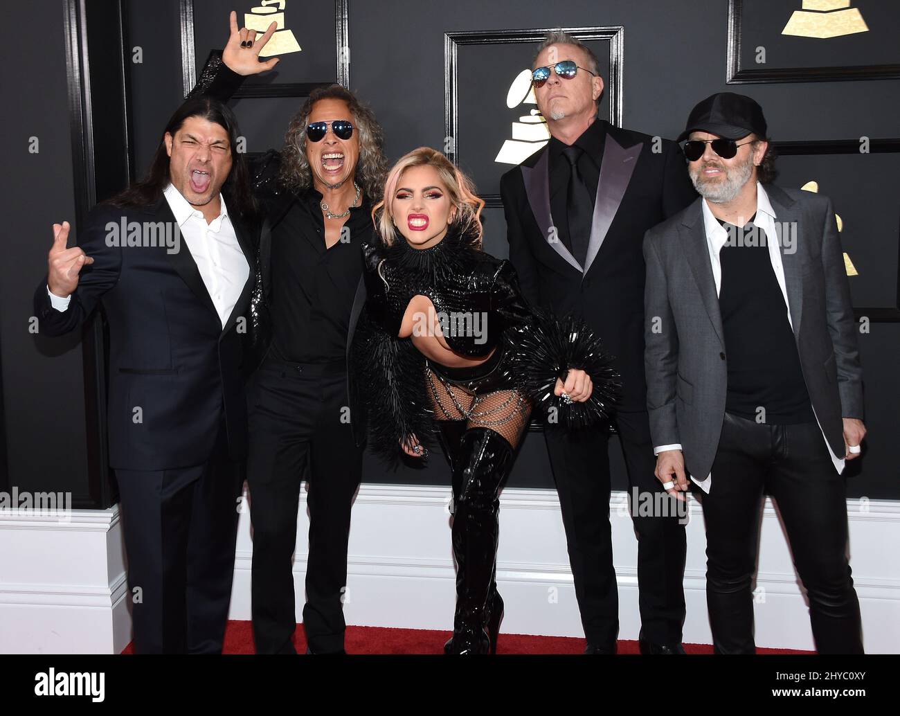 Lady Gaga und Metallica nehmen an den Annual Grammy Awards 59. in Los Angeles Teil Stockfoto