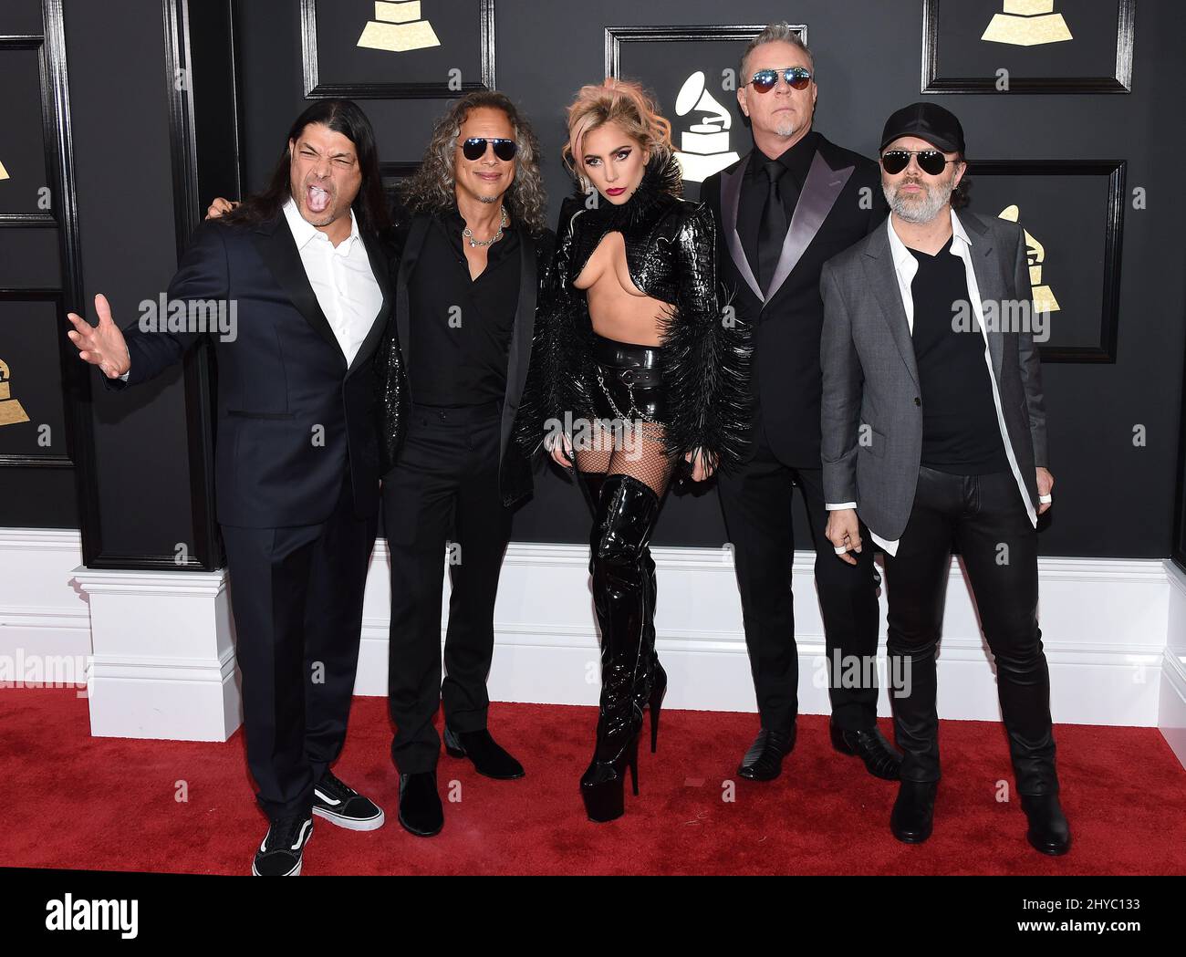 Lady Gaga und Metallica nehmen an den Annual Grammy Awards 59. in Los Angeles Teil Stockfoto