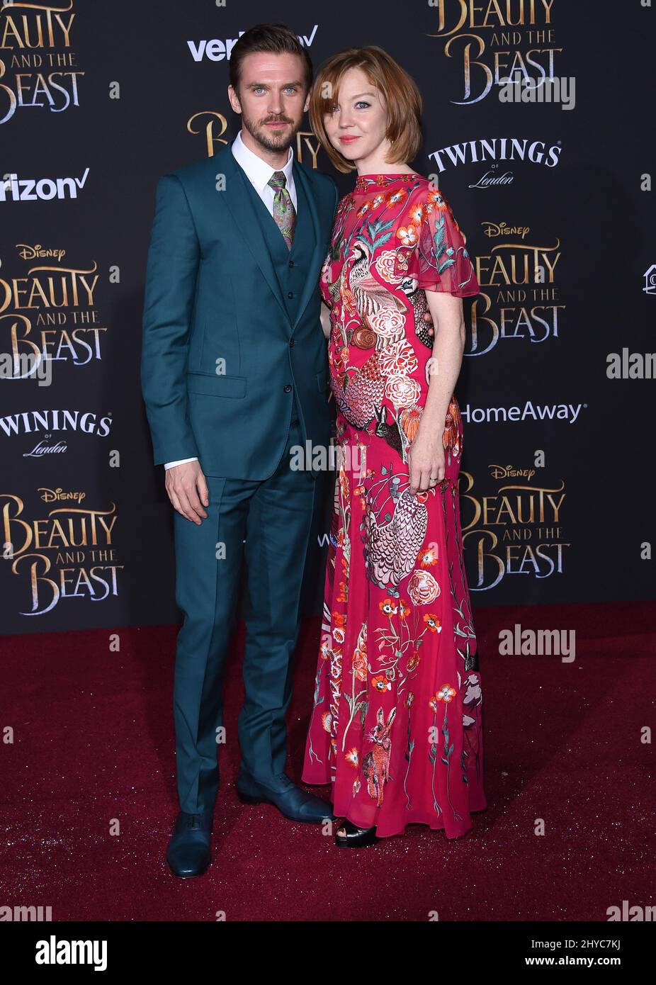 Dan Stevens und Susi Hariet kommen zur Weltpremiere von „Beauty and the Beast“ im El Capitan Theatre Stockfoto