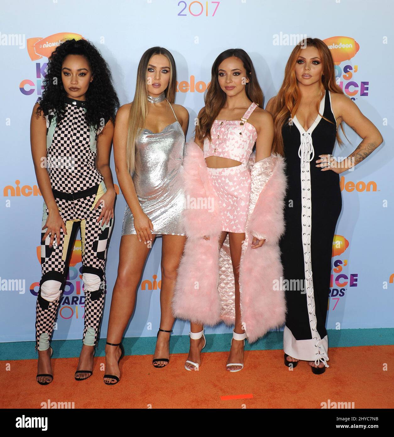 Leigh-Anne Pinnock, Perrie Edwards, Jesy Nelson, Jade Thirlwall von Little Mix kommen bei den Kids' Choice Awards 2017 - Arrivals im USC Galen Center an Stockfoto