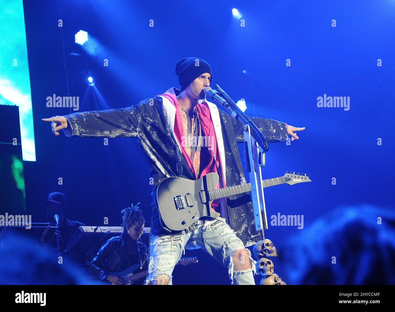Machine Gun Kelly, der am Zedd teilnimmt, präsentiert das ACLU Benefizkonzert im Stapler Center Stockfoto