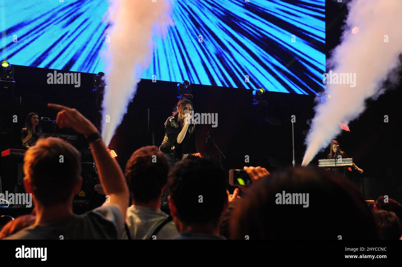 Daya, der am Zedd teilnimmt, präsentiert das ACLU Benefizkonzert im Stapler Center Stockfoto