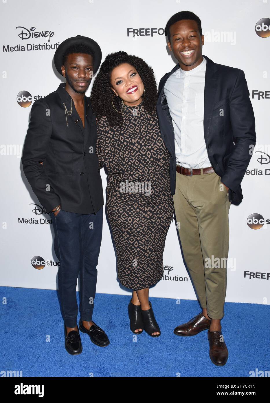 Bernard David Jones, Yvette Nicole Brown und Brandon Micheal Hall nehmen an den ABC International Upfronts Teil Stockfoto