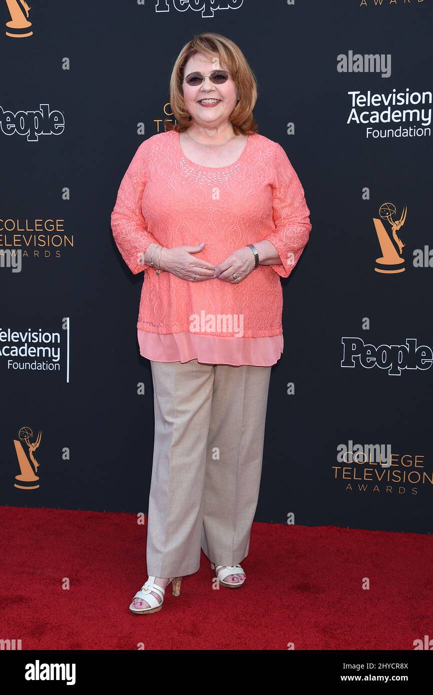 Patrika Darbo nimmt an den College Television Awards 38. Teil, die von der Television Academy Foundation, der pädagogischen und philanthropischen Einrichtung der Television Academy, die im Wolf Theatre im Saban Media Center stattfindet, verliehen werden Stockfoto