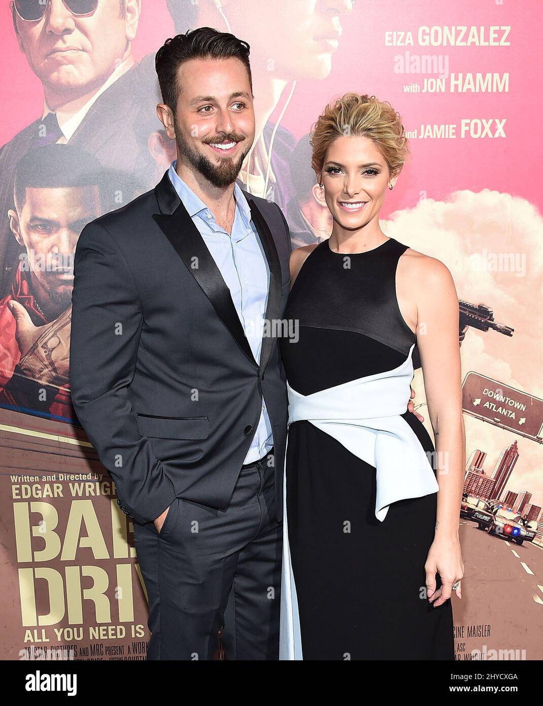 Ashley Greene und Paul Khoury bei der Premiere von „The Baby Driver“ im Ace Hotel Downtown in Los Angeles, USA Stockfoto