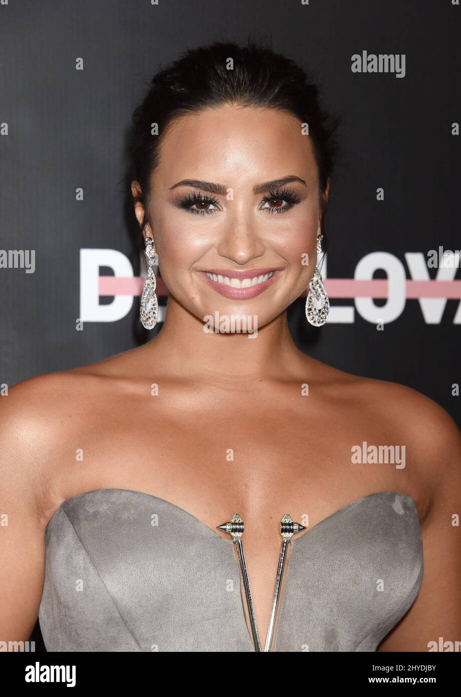 Demi Lovato bei der Premiere von Demi Lovato: Simply complicated im Fonda Theater in Los Angeles, Kalifornien Stockfoto