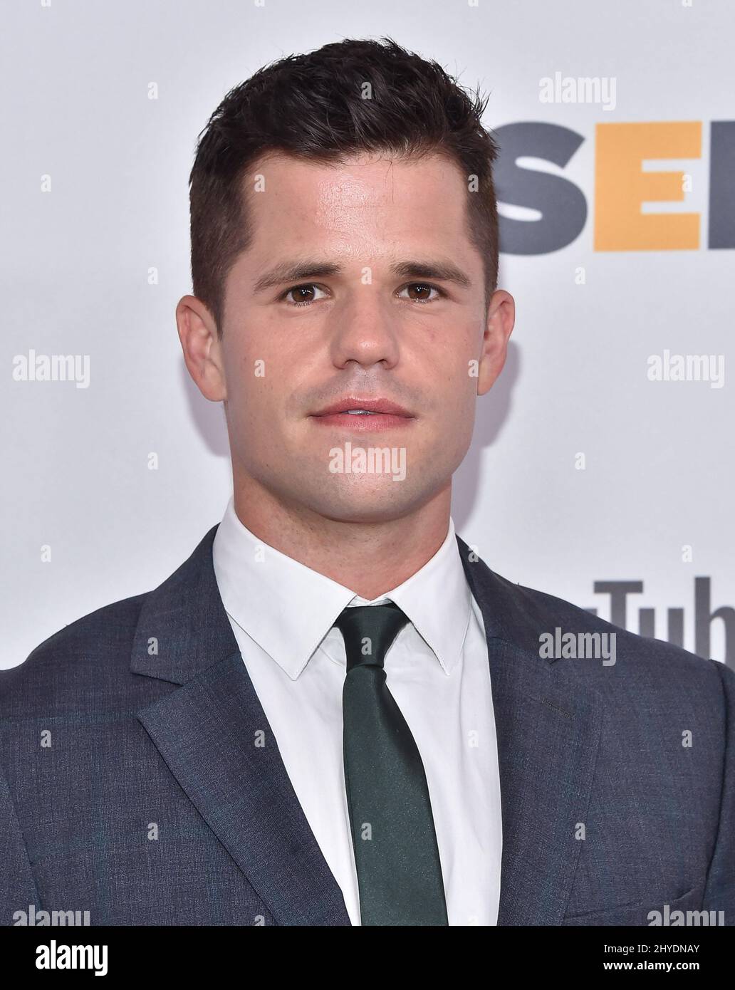 Charlie Carver nimmt an den GLSEN Respect Awards im Beverly Wilshire Hotel Teil Stockfoto