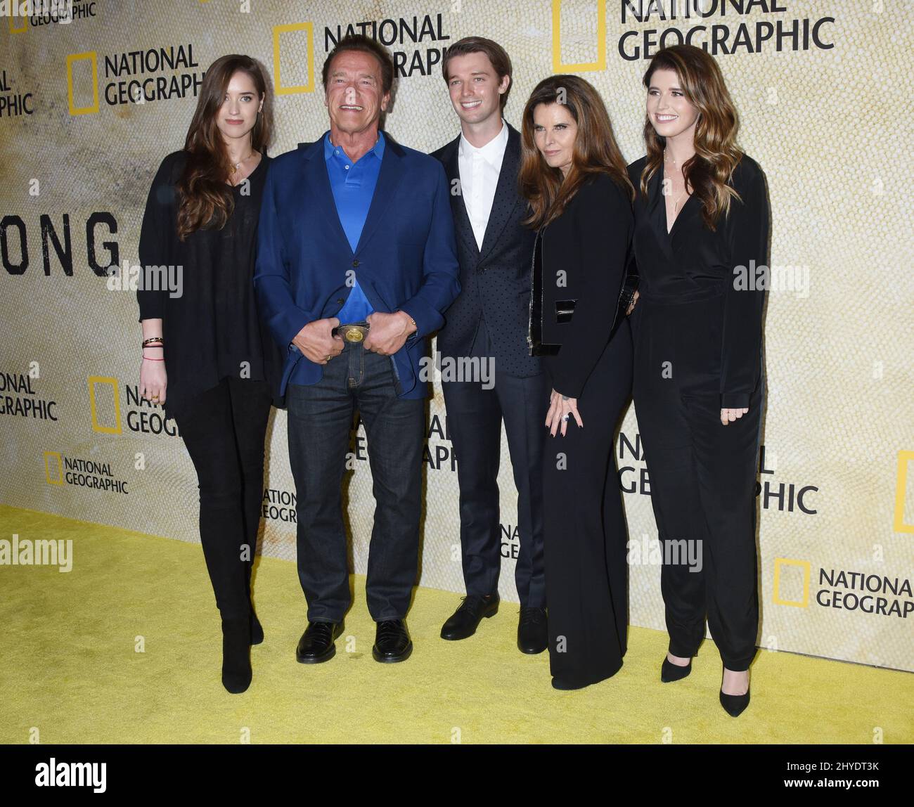 Christina Schwarzenegger, Arnold Schwarzenegger, Patrick Schwarzenegger, Maria Shriver und Katherine Schwarzenegger bei der Premiere von The Long Road Home in Westwood, Kalifornien Stockfoto