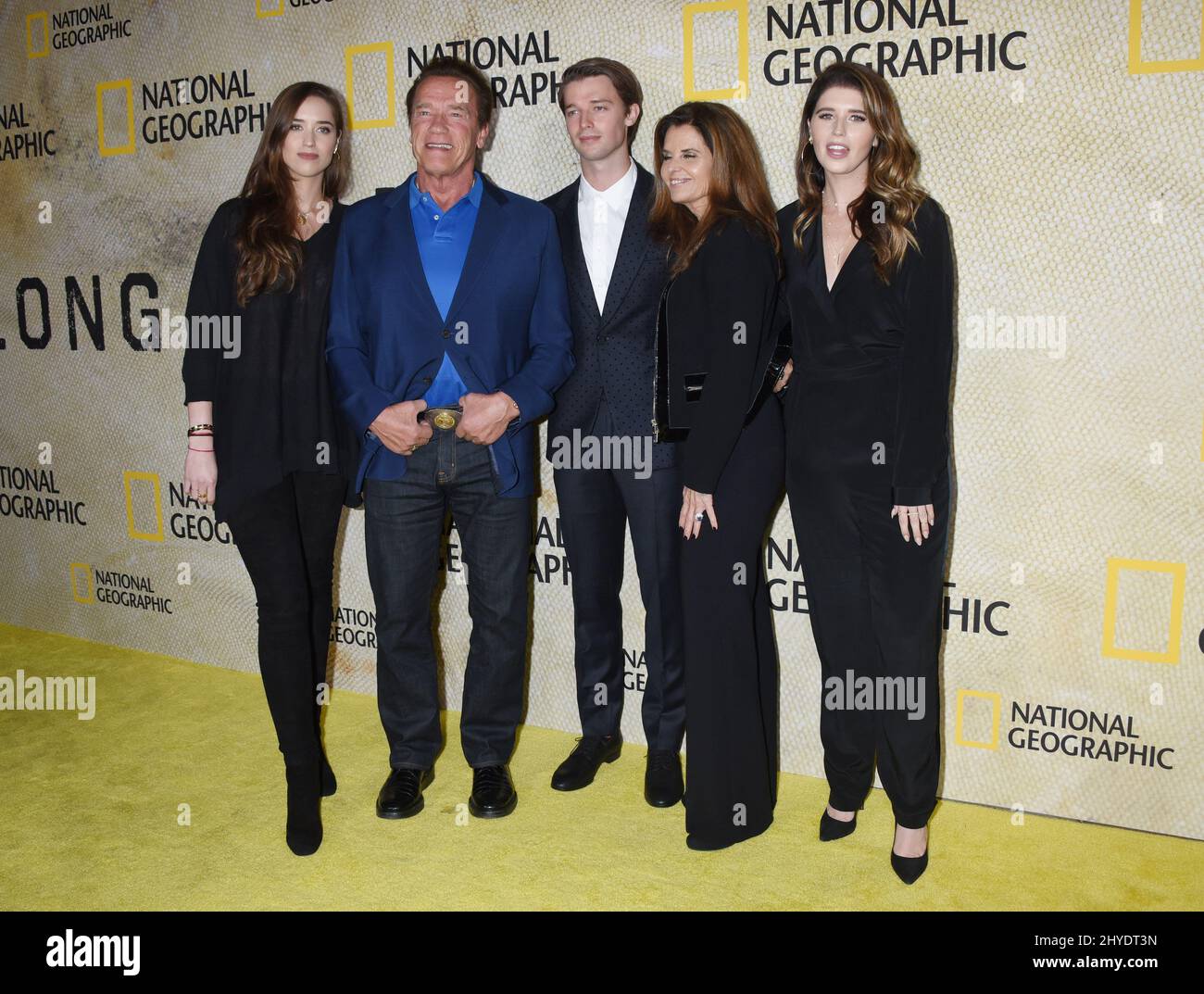 Christina Schwarzenegger, Arnold Schwarzenegger, Patrick Schwarzenegger, Maria Shriver und Katherine Schwarzenegger bei der Premiere von The Long Road Home in Westwood, Kalifornien Stockfoto