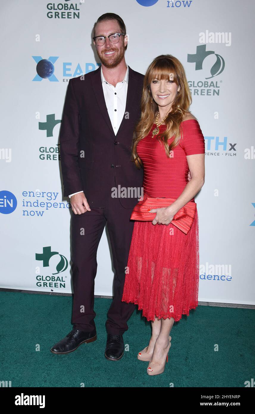 Jane Seymour und Sean Flynn nehmen an der jährlichen Global Green Pre Oscar Gala 15. in Hollywood, CA, Teil Stockfoto