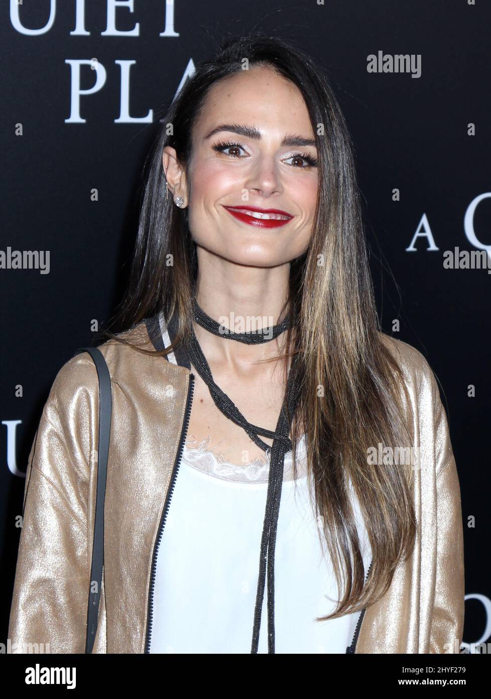 Jordana Brewster bei der New Yorker Premiere „A Quiet Place“ am AMC