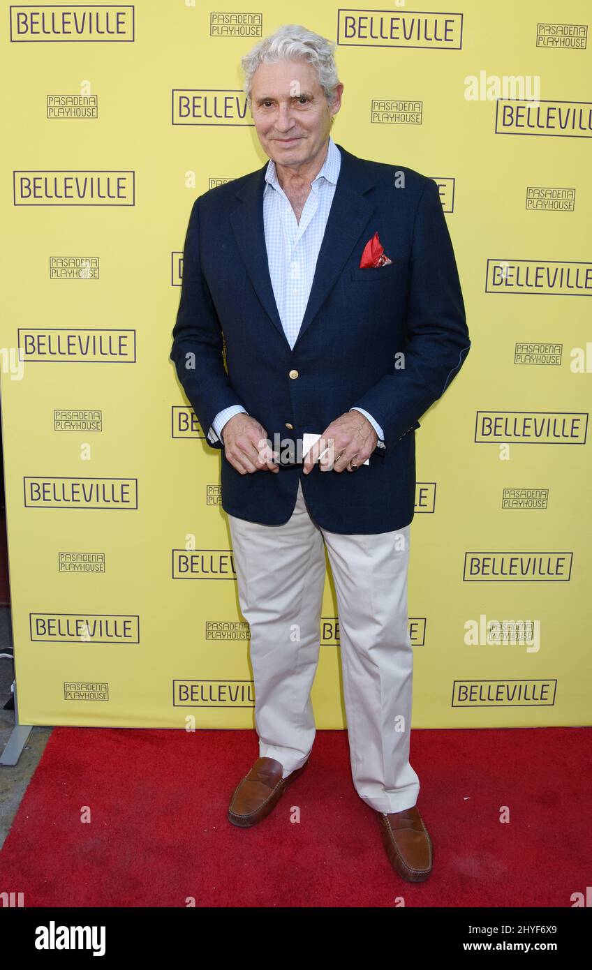 Michael Nouri nimmt an der Eröffnungsnacht „Belleville“ im Pasadena Playhouse in Pasadena, Kalifornien, Teil Stockfoto