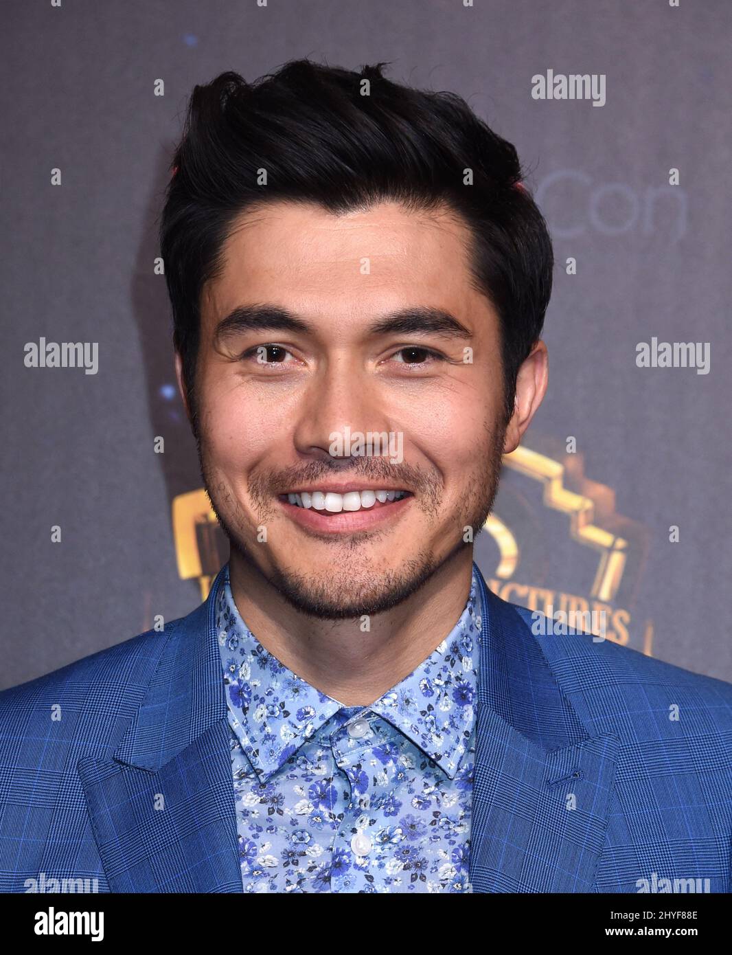 Henry Golding bei Warner Bros auf der CinemaCon 2018 in Las Vegas Stockfoto