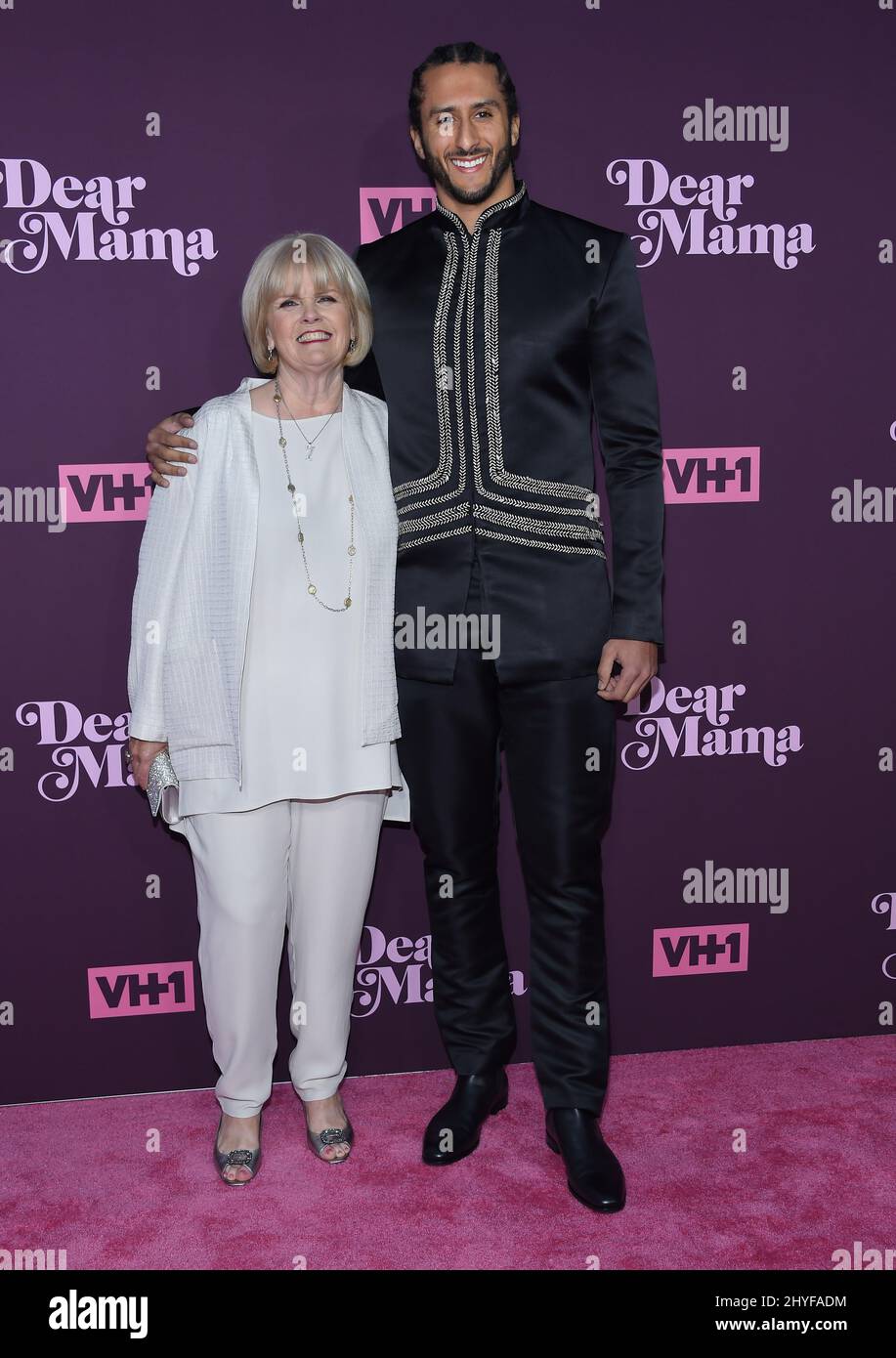 Colin Kaepernick und Teresa Kaepernick bei der VH1 jährlichen „Dear Mama: A Love Letter to Moms“-Veranstaltung 3. im Theater im ACE Hotel am 3. Mai 2018 in Los Angeles, CA. Stockfoto