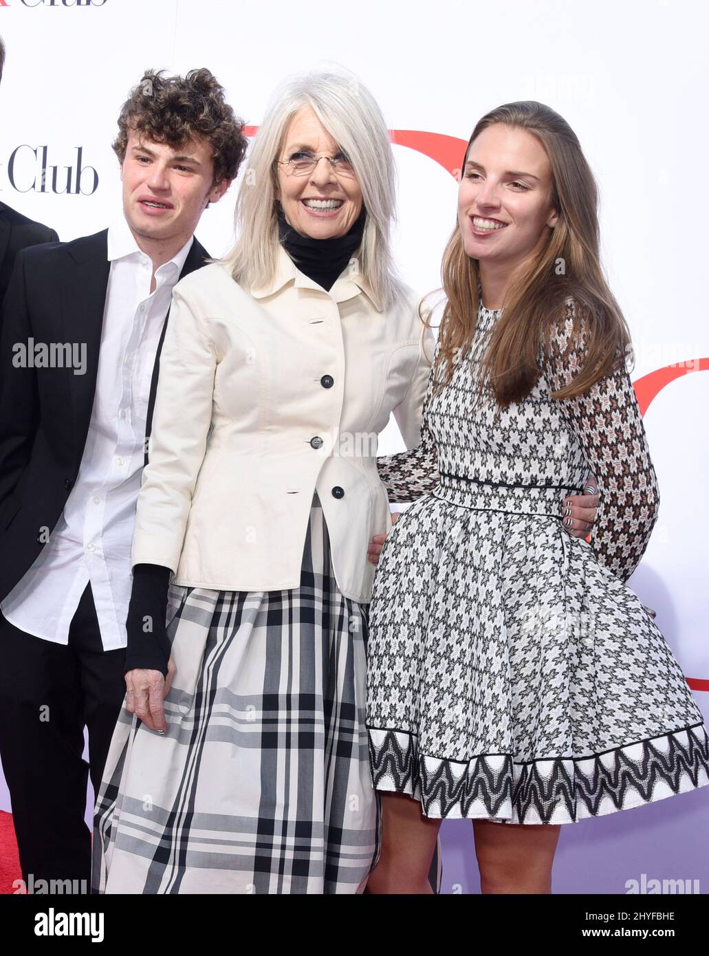 Diane Keaton, Duke Keaton und Dexter Keaton im Paramount Pictures 'Book Club' Los Angeles Premiere im Regency Village Theatre am 6. Mai 2018 in Westwood, ca. Stockfoto